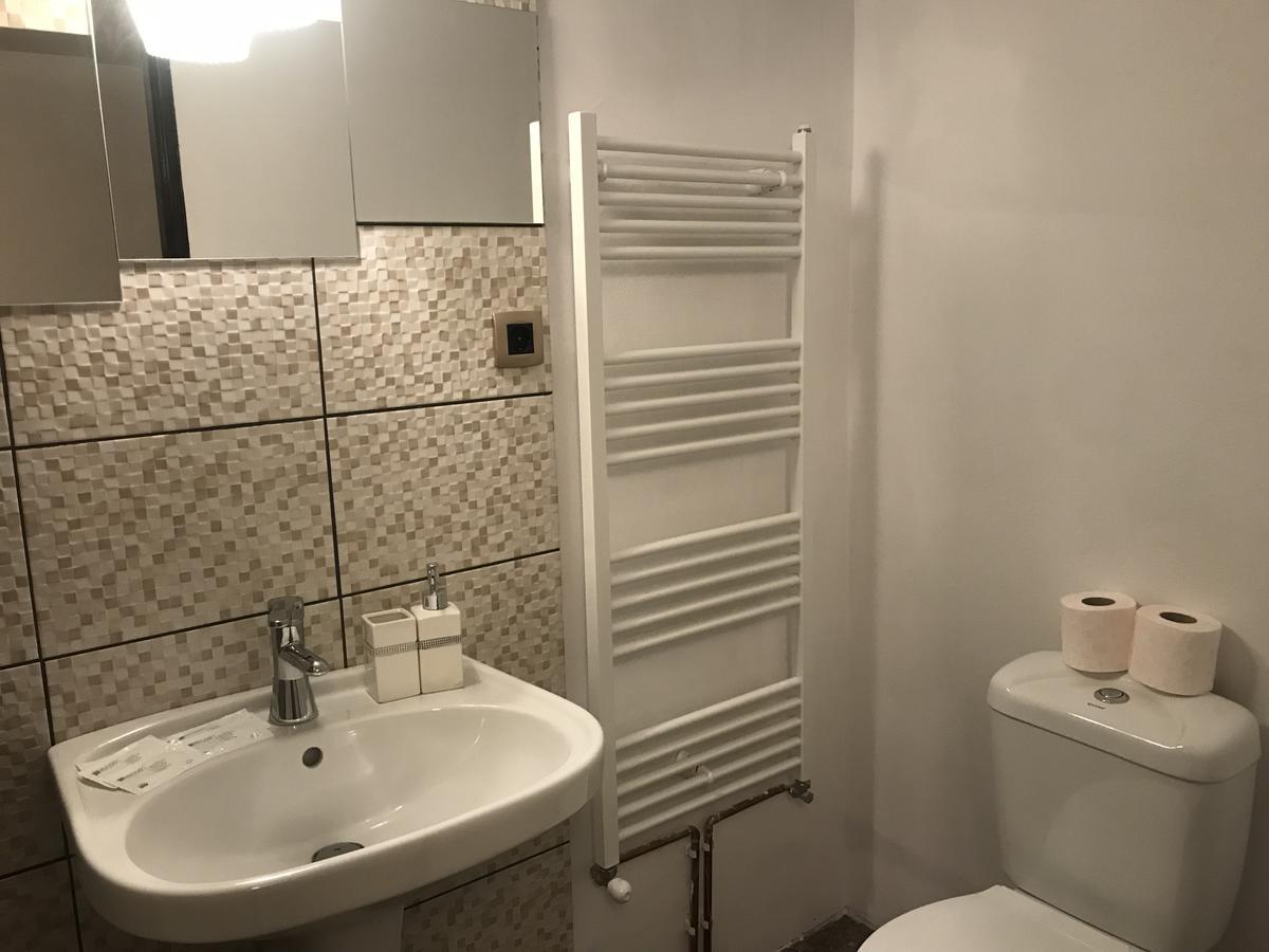 ホテルCasa Relax Văleni エクステリア 写真