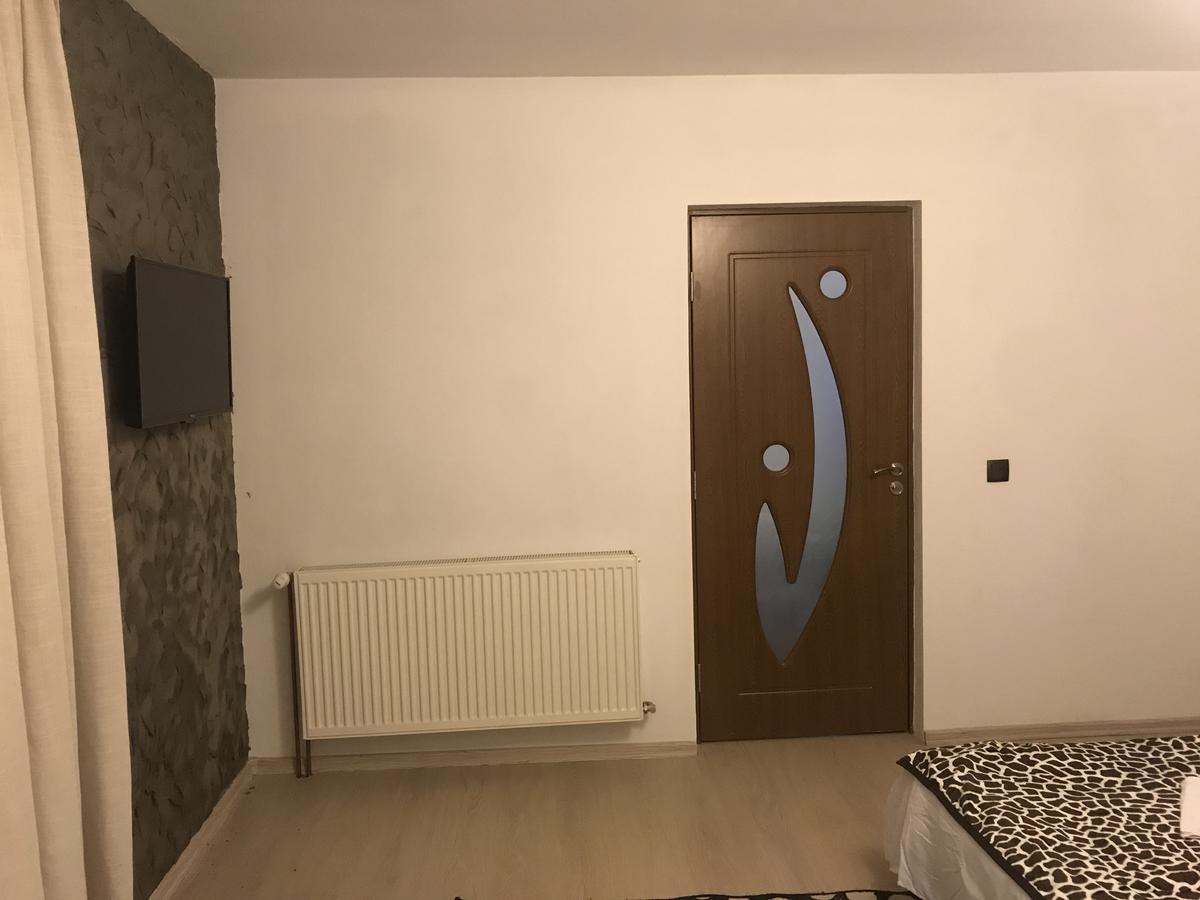 ホテルCasa Relax Văleni エクステリア 写真