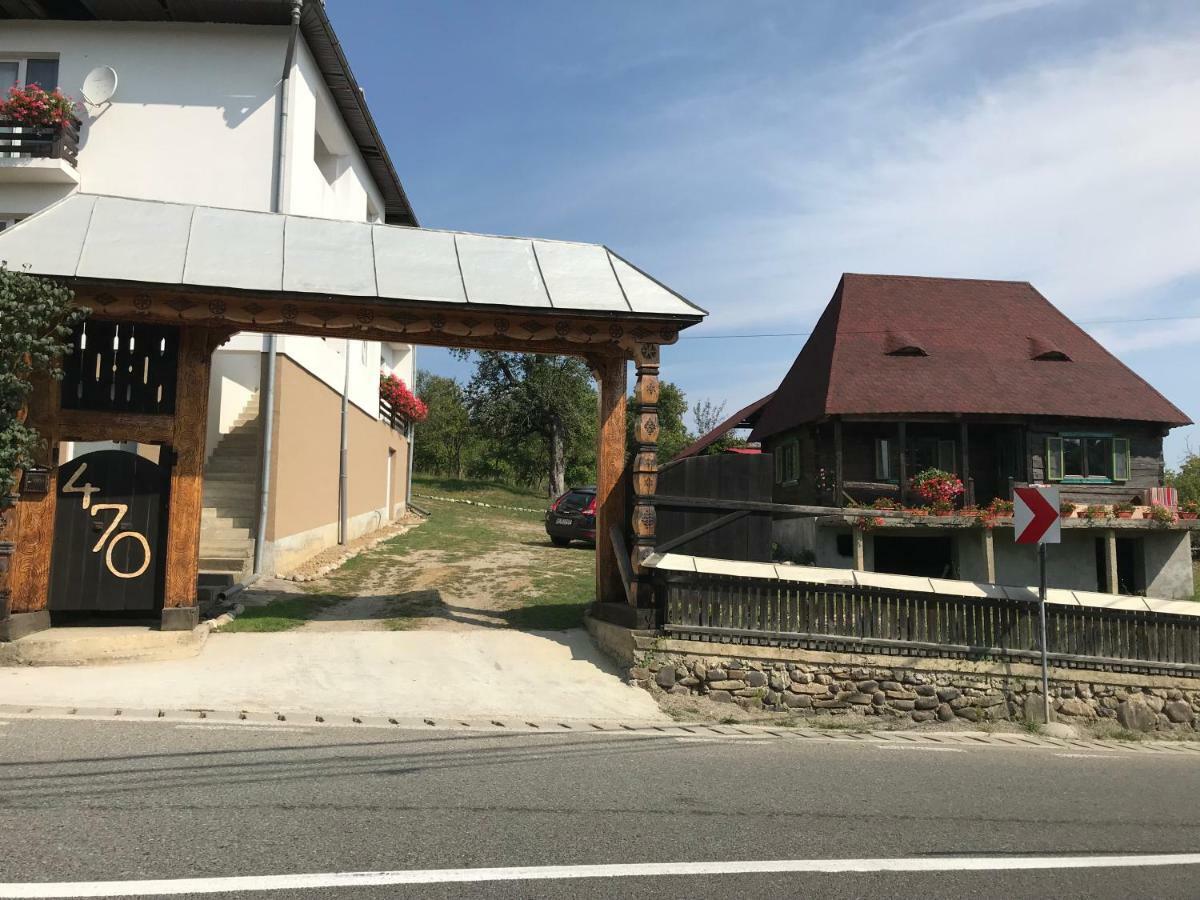 ホテルCasa Relax Văleni エクステリア 写真